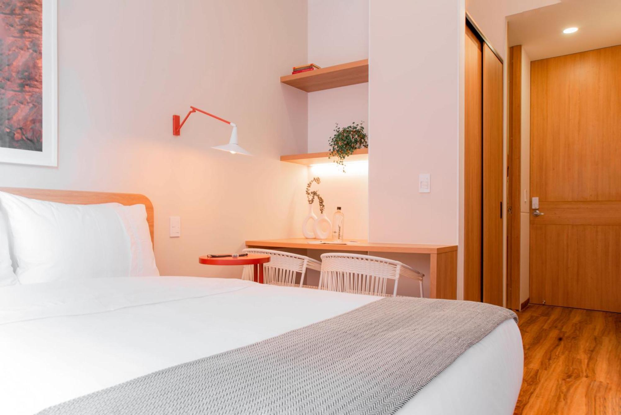 Nuevecuatro By Wynwood House Apartment